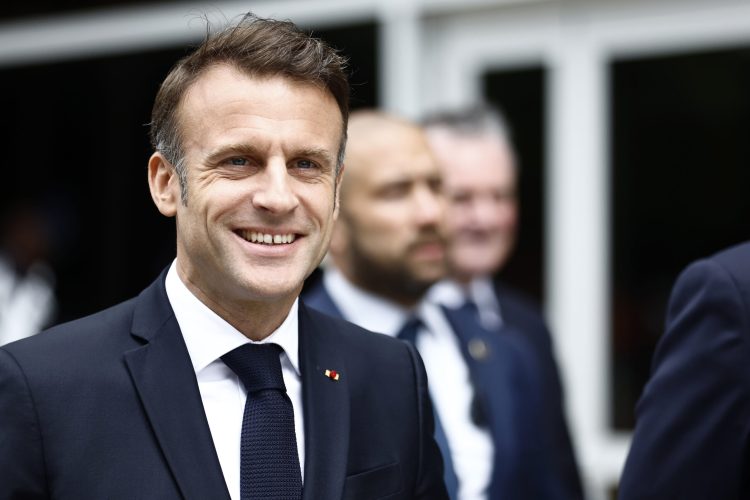 Le Touquet, 2024. július 7.
Emmanuel Macron francia elnök szavazni érkezik a francia parlamenti választások második fordulójában Le Touquet-ben 2024. július 7-én.
MTI/EPA pool/Mohamed Badra